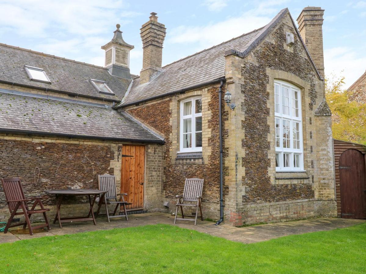 The Old School Wereham Exterior foto